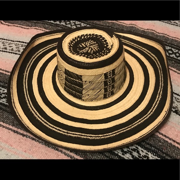 ❌SOLD❌Authentic Sombrero Vueltiao 12 Vueltas (12 fibers) - Picture 1 of 1